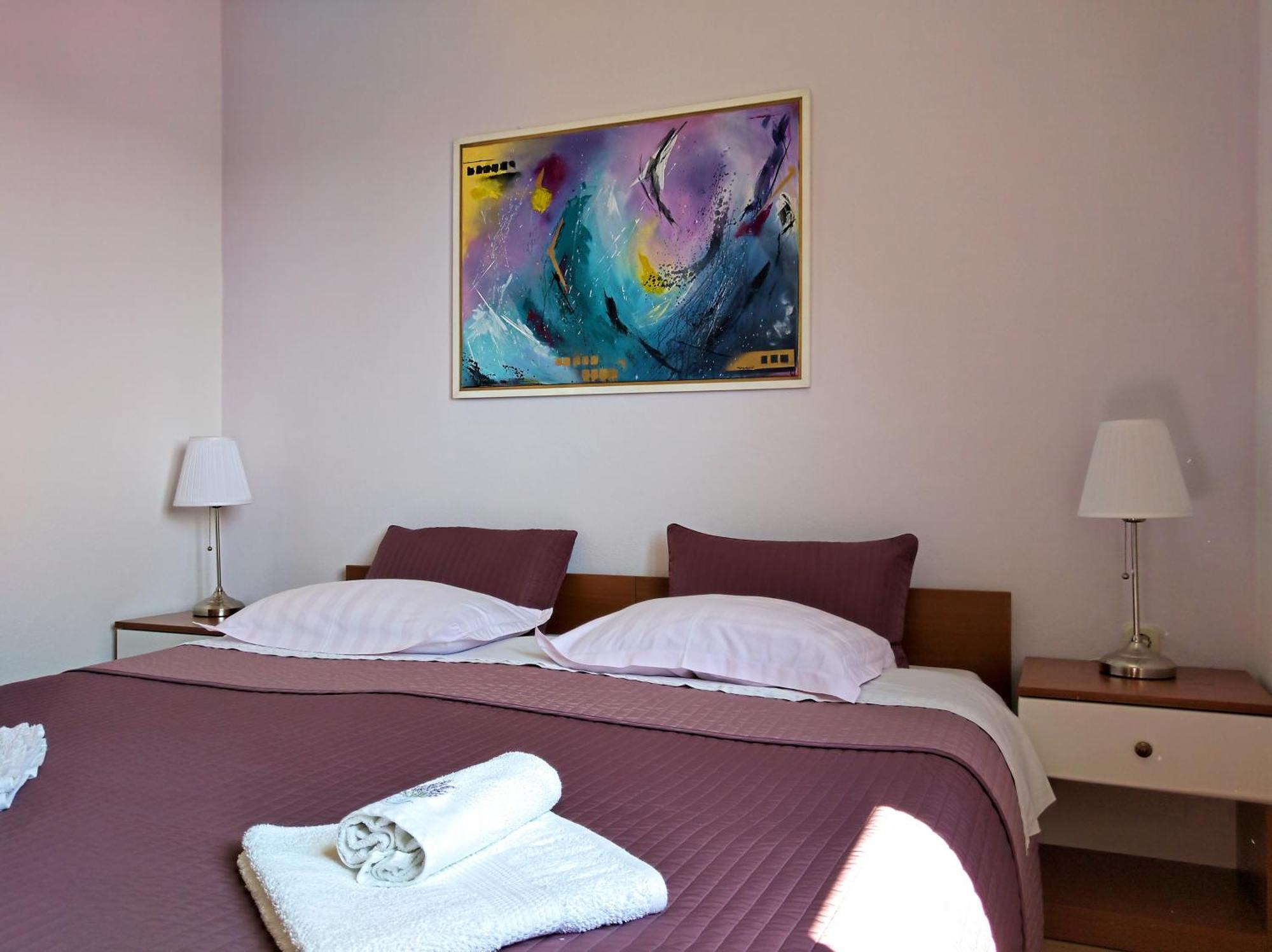 Lina Vrankovic Apartments Хвар Екстер'єр фото